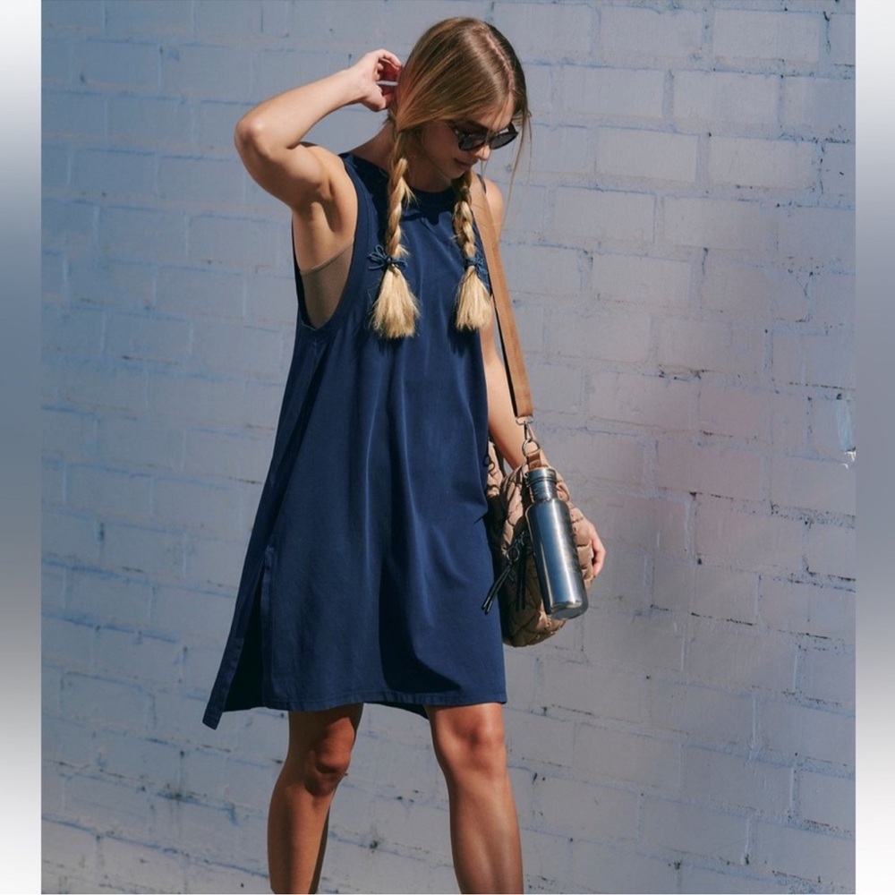 NWOT Free People Hot Shot Tunic Tank in Midnight Navy, Size S